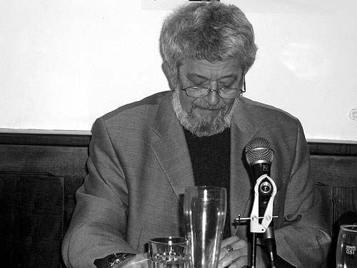 Johannes Spitzer bei Jura Soyfer